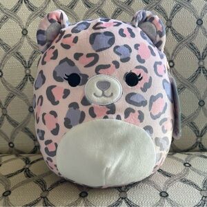 🎉HP🎉 Dallas the Leopard. 7” Squishmallows